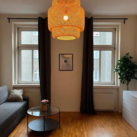 90 M2 Stylish Apartment Wien Exterior foto